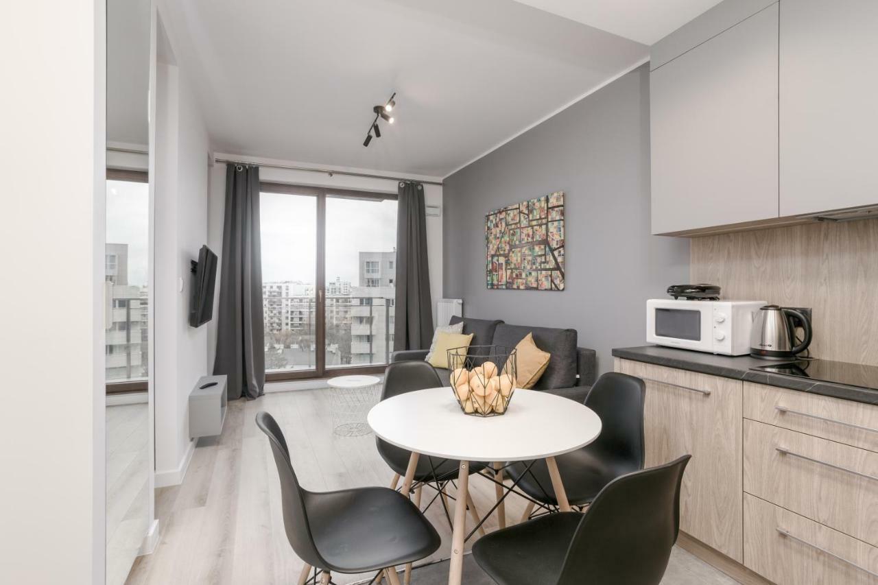 Chill Apartments Wola Varşovia Exterior foto